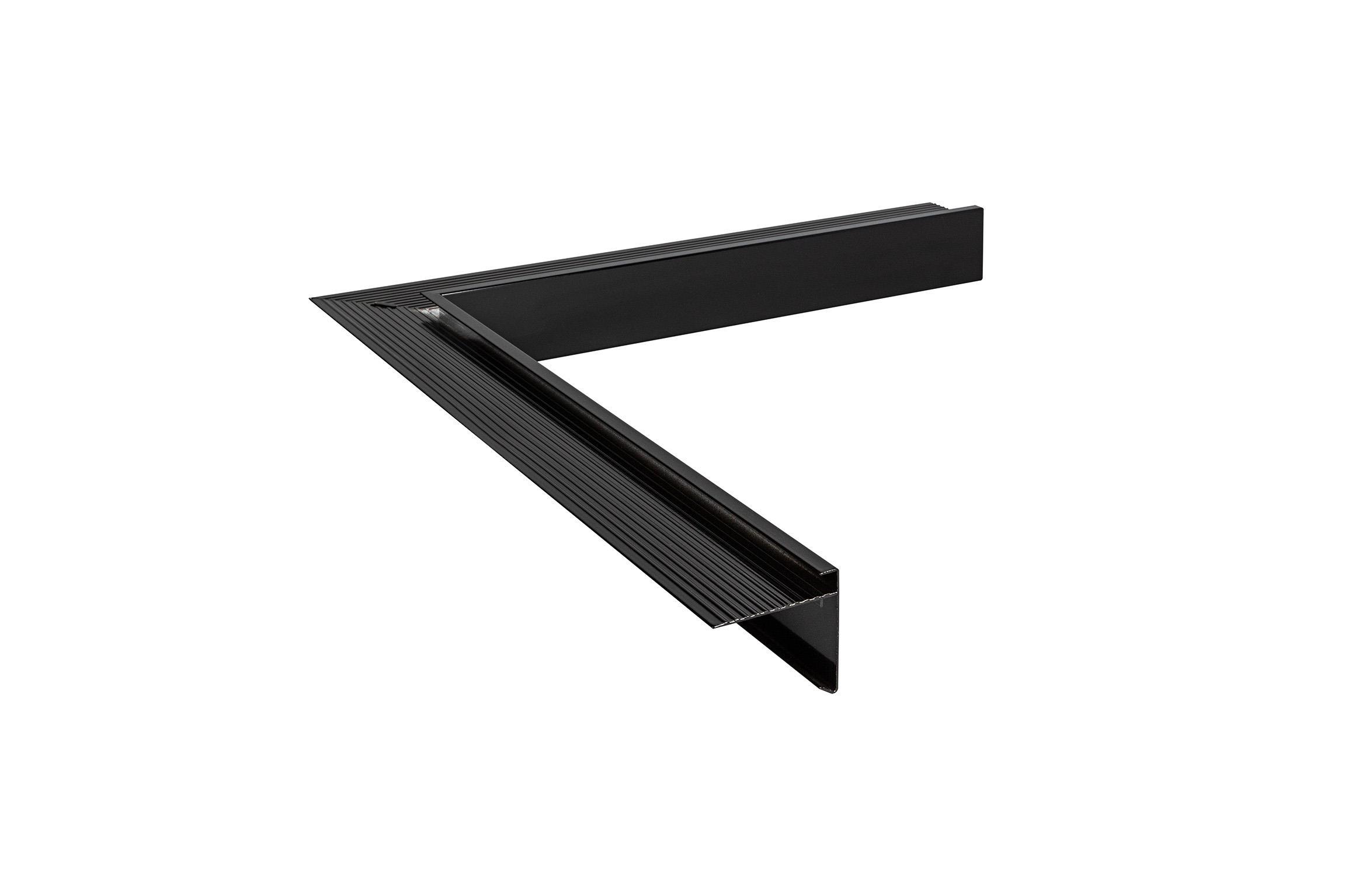 Roval - Angle rentrant 110x64mm - RAL 9005 MAT